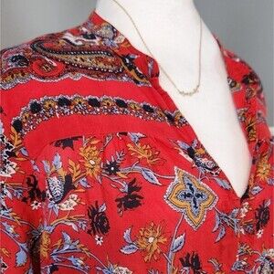 Lucky Brand Top. Large. Red Paisley. Western Boho Cottage Grandma Normal Twee